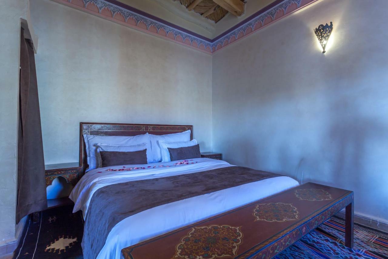 Kasbah Tizzarouine Bed & Breakfast Boumalne Dades ภายนอก รูปภาพ