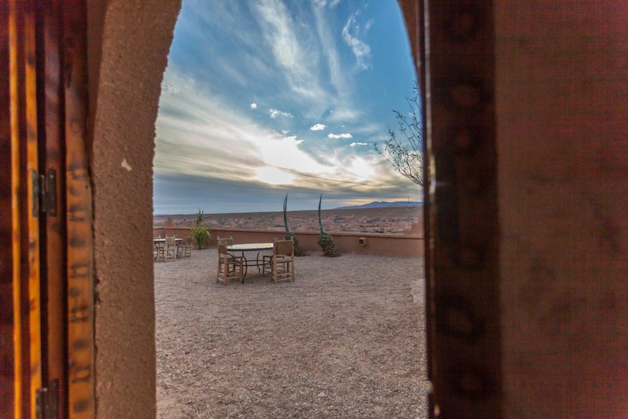 Kasbah Tizzarouine Bed & Breakfast Boumalne Dades ภายนอก รูปภาพ