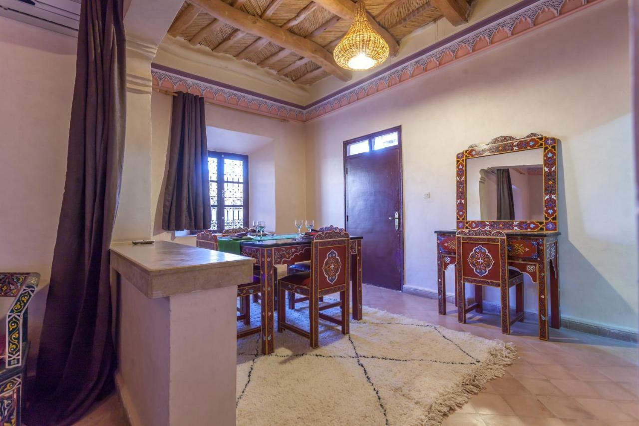 Kasbah Tizzarouine Bed & Breakfast Boumalne Dades ภายนอก รูปภาพ