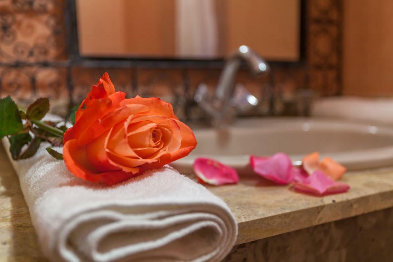 Kasbah Tizzarouine Bed & Breakfast Boumalne Dades ภายนอก รูปภาพ