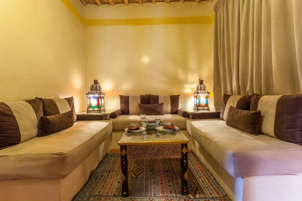 Kasbah Tizzarouine Bed & Breakfast Boumalne Dades ภายนอก รูปภาพ