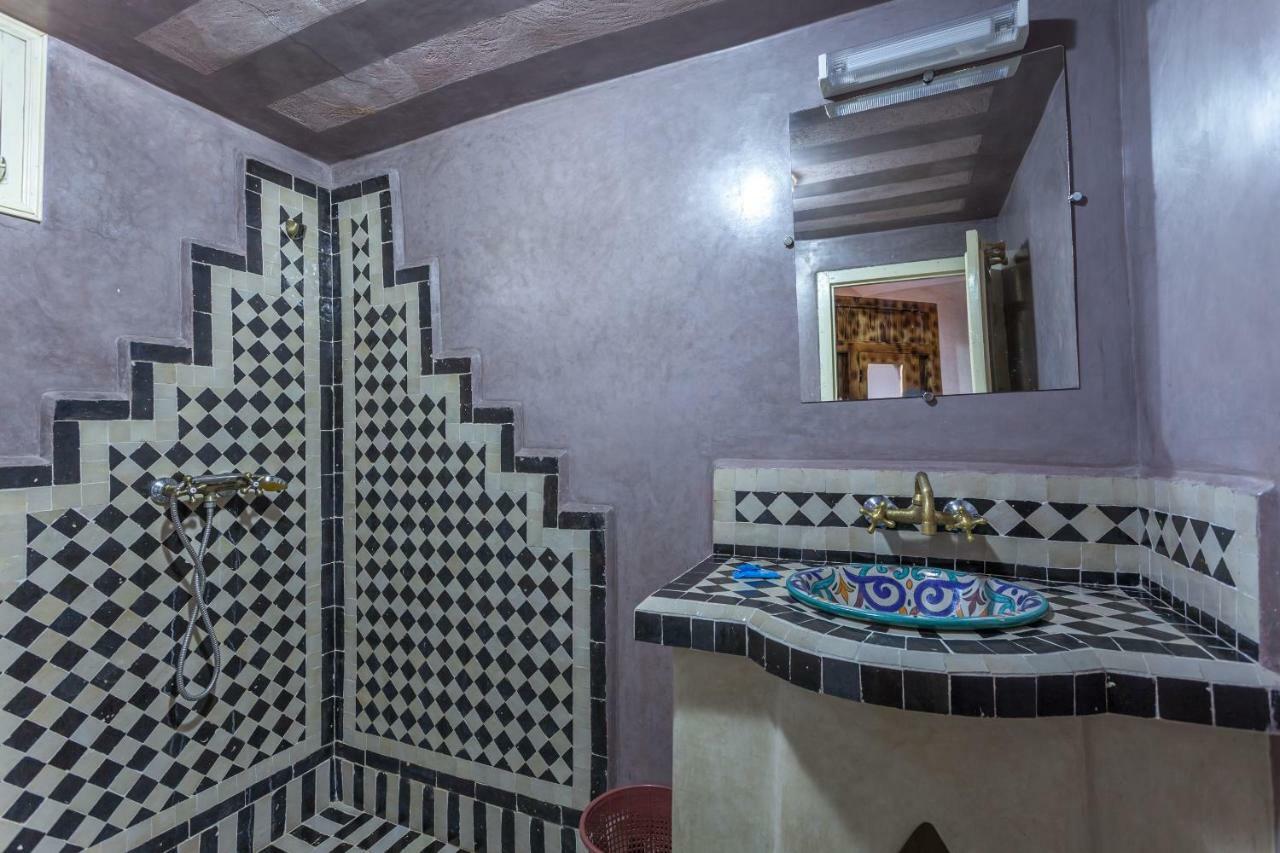 Kasbah Tizzarouine Bed & Breakfast Boumalne Dades ภายนอก รูปภาพ