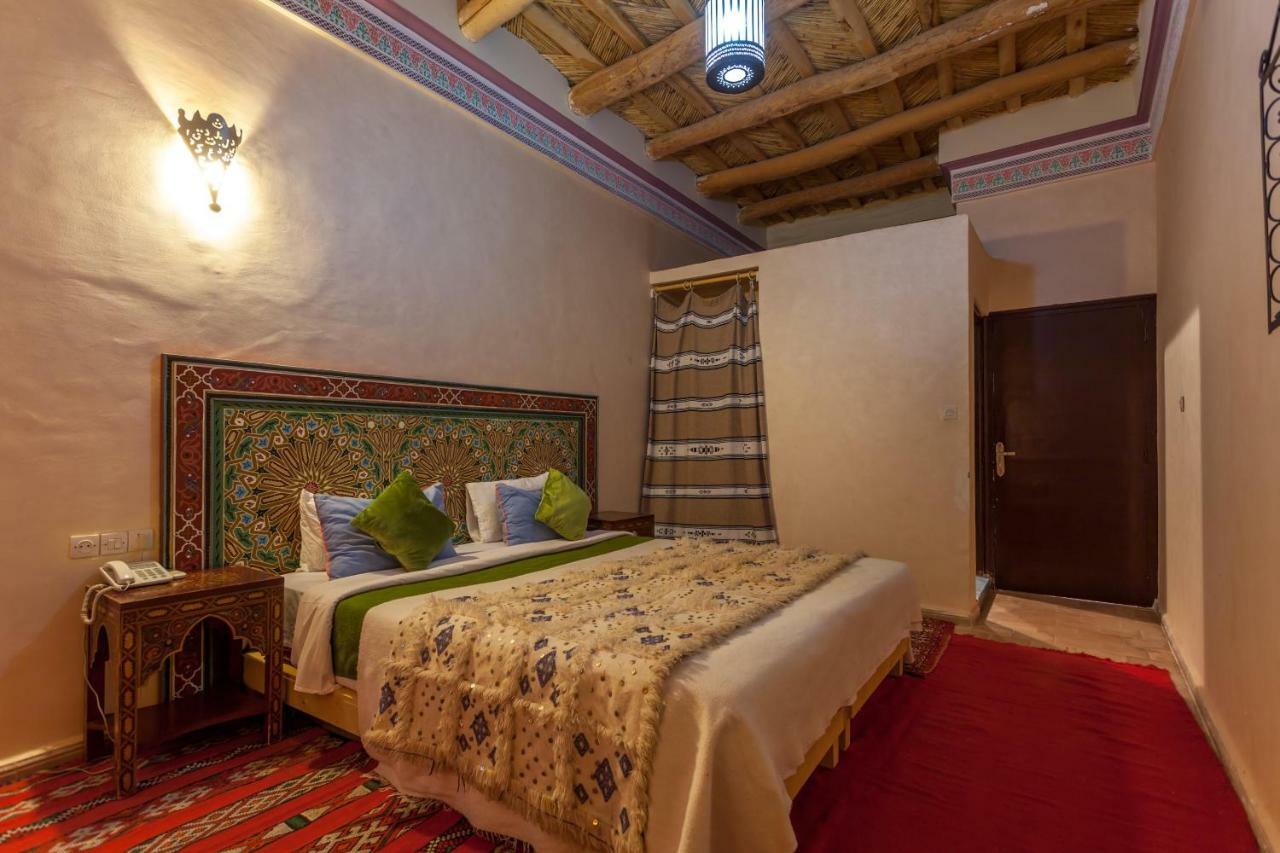 Kasbah Tizzarouine Bed & Breakfast Boumalne Dades ภายนอก รูปภาพ