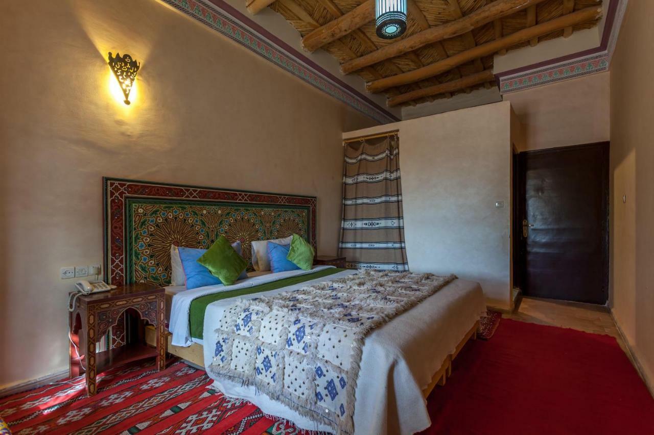 Kasbah Tizzarouine Bed & Breakfast Boumalne Dades ภายนอก รูปภาพ